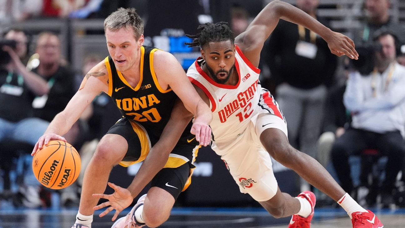 Thunder sign Sandfort to 2-way, waive Boeheim