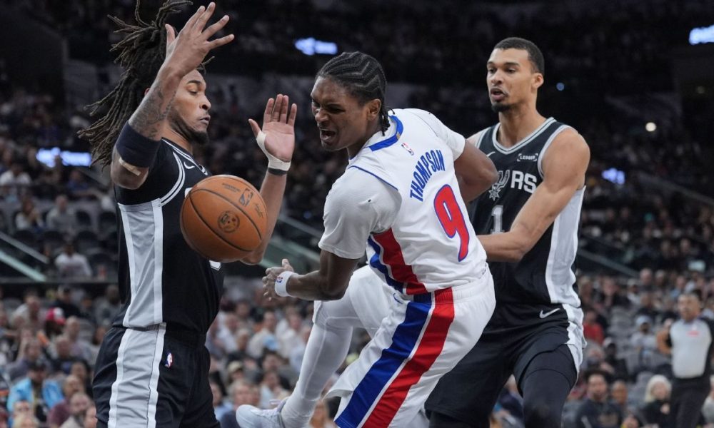 Pistons lose Thompson (ankle) in loss to Spurs