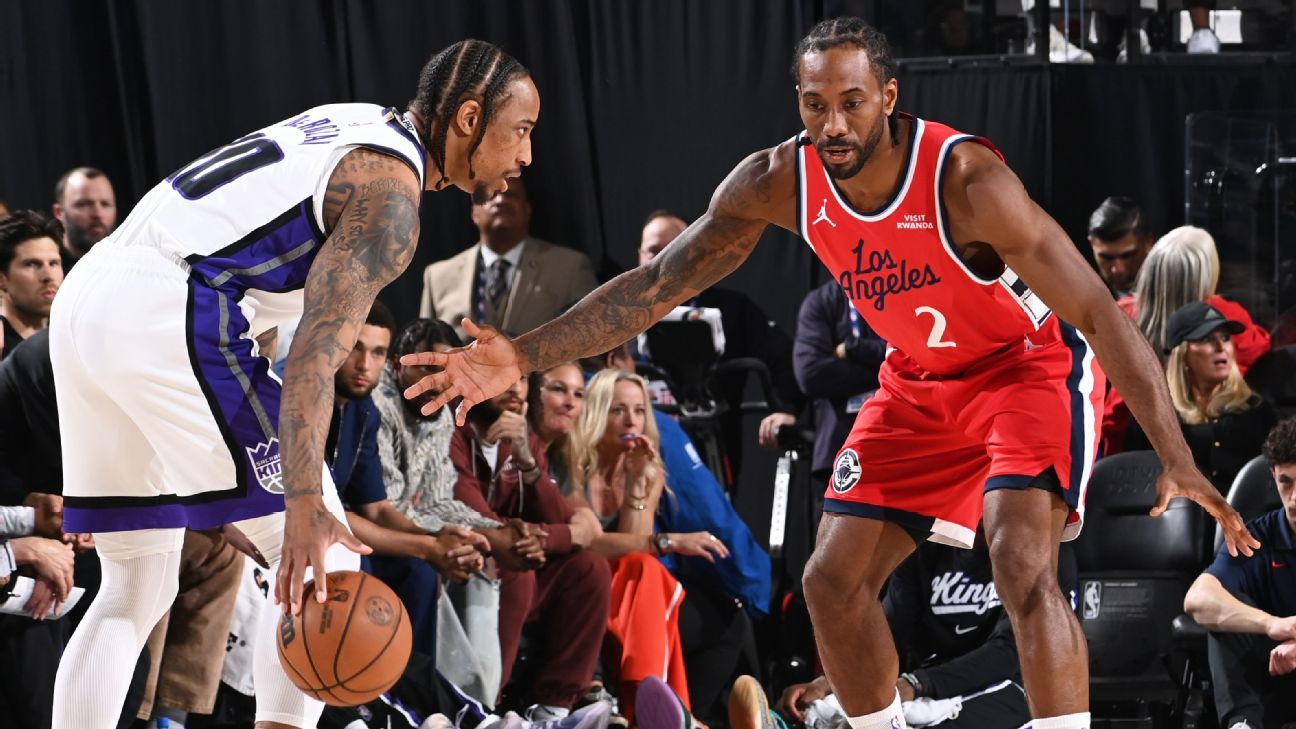 Kawhi limps off with sprained ankle in Clips' loss