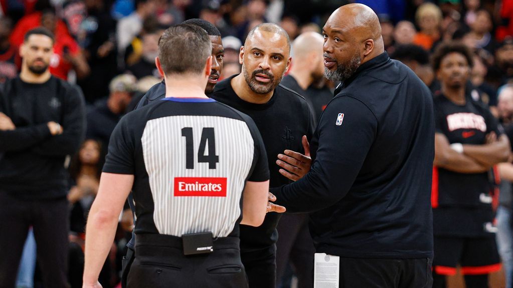 Udoka calls out 'soft' officiating in Rockets' loss